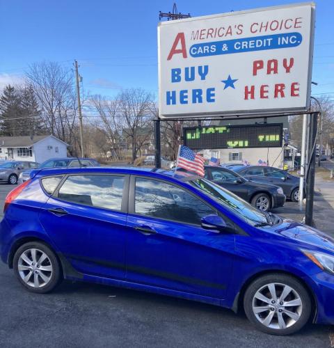 2013 Hyundai Accent SE