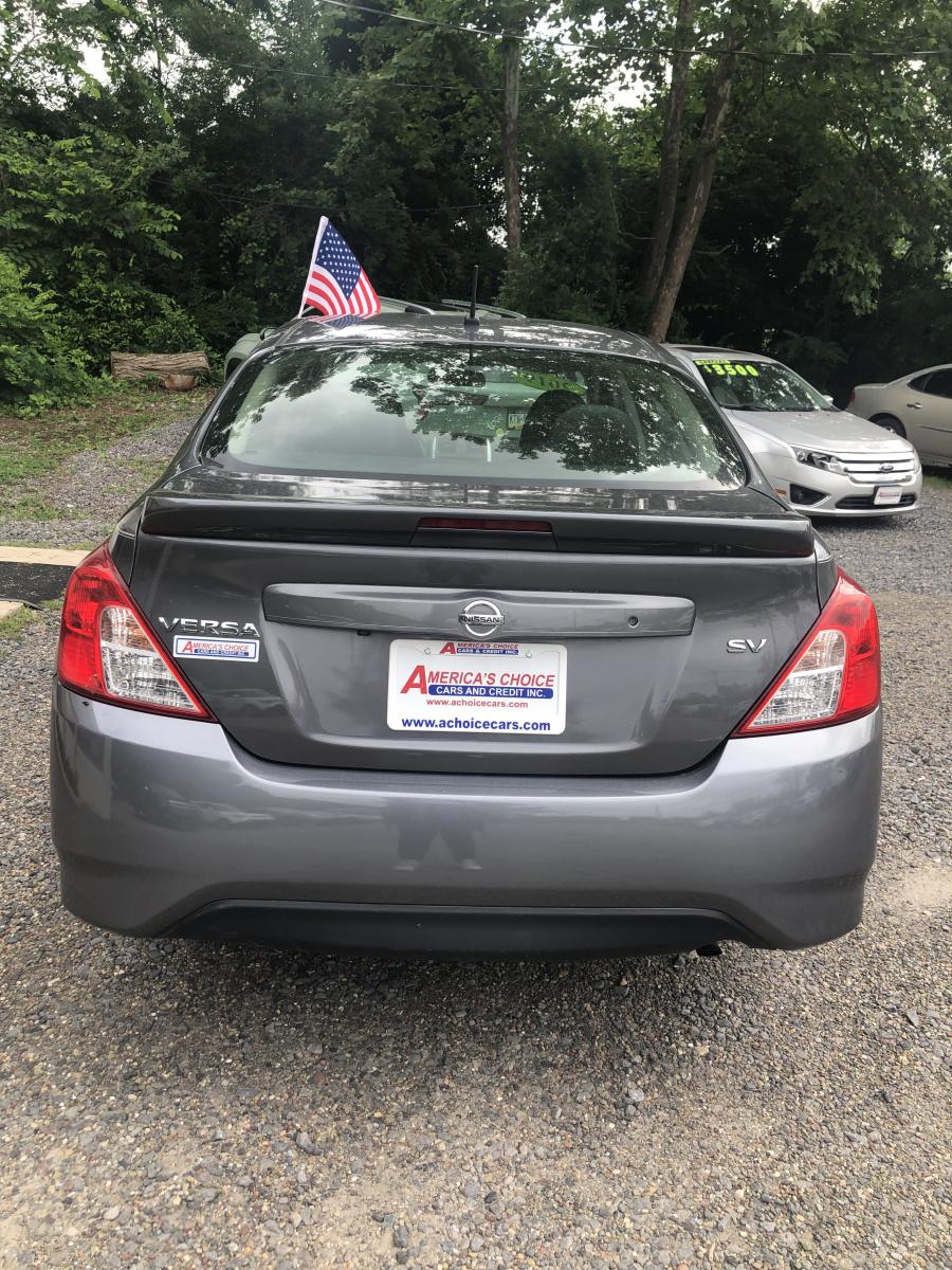 2019 Nissan Versa