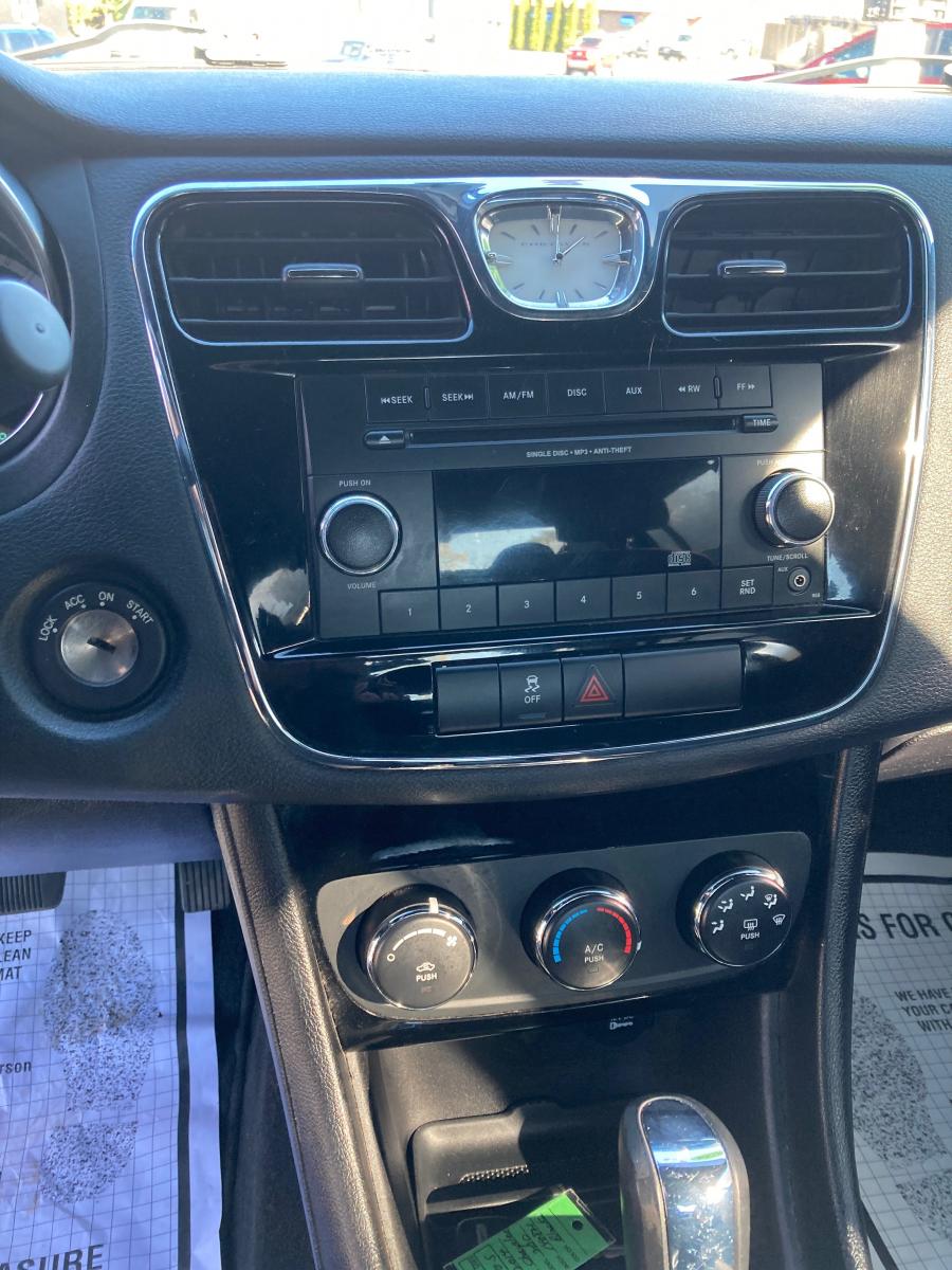 2014 Chrysler 200