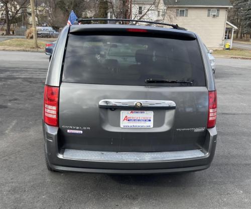 2009 Chrysler Town & Country