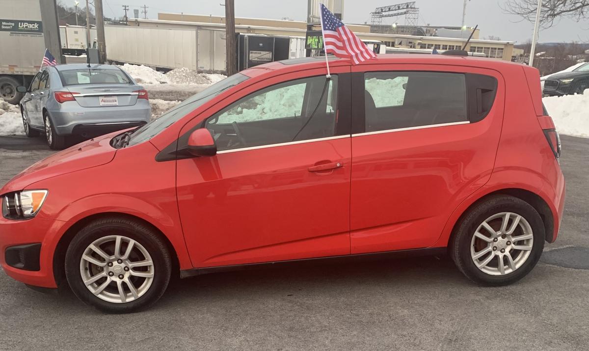 2016 Chevy Sonic LT Hatchback