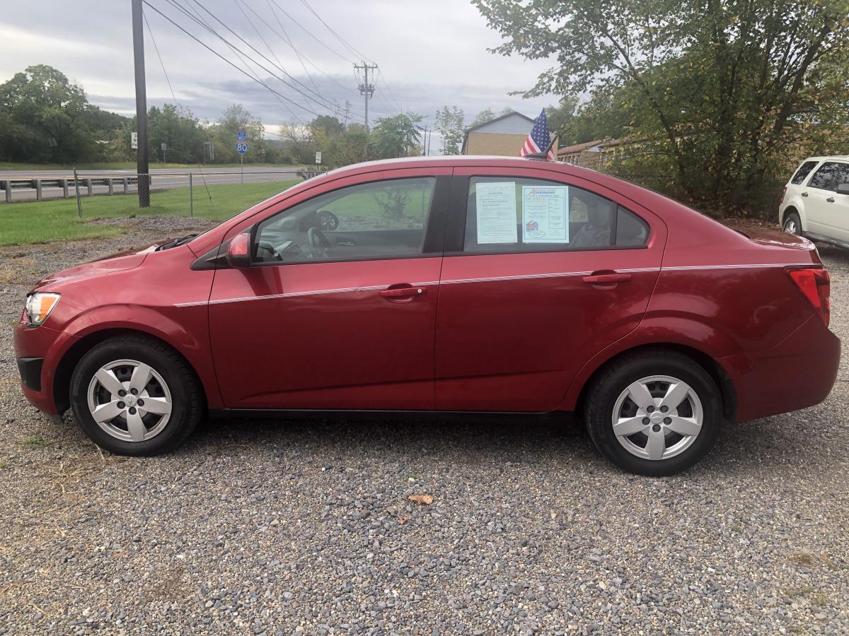 2013 Chevrolet Sonic LS 91k miles 1.8L 4cyl 138hp city25/hwy35/comb28mpg Alarm system Bluetooth streaming audio Bluetooth wireless technolgy CD player Cloth seats Folding rear seat Hands free phone Remote keyless entry Satellite radio Smartphone interface Steering wheel controls Tilt steering wheel Touch screen monitor 14.9 cu.ft cargo space